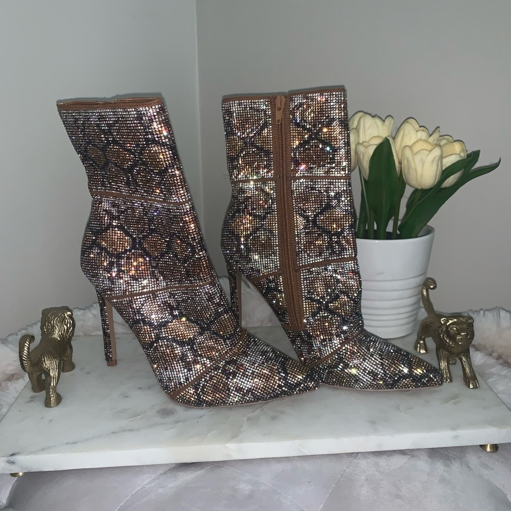 Steve Madden Rhinestone booties ✨ - Picture 2 of 4